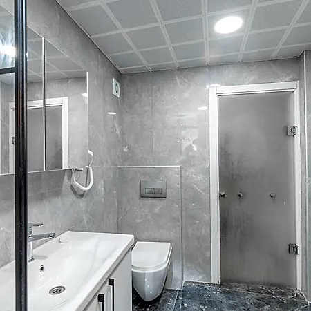 Sirkeci Grand Family & Hotel 3*