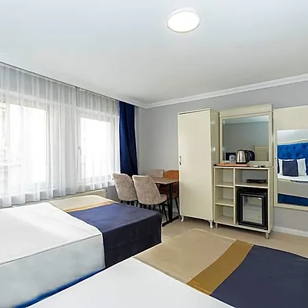 Sirkeci Grand Family & 3* Estambul