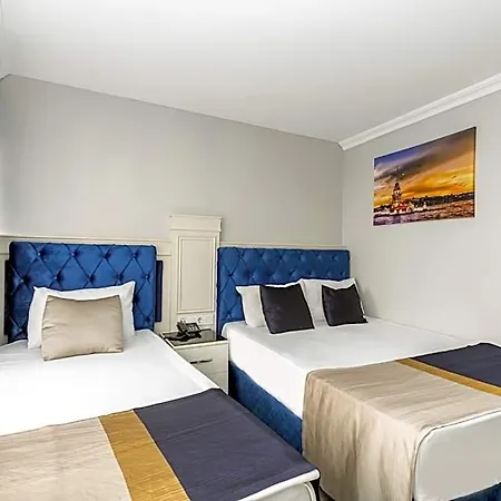 Sirkeci Grand Family & Hotel 3*