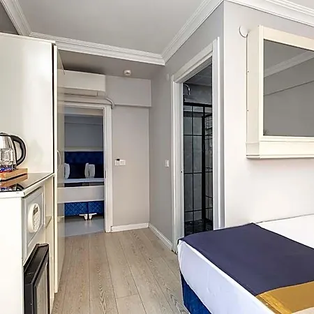 Sirkeci Grand Family & 3* Istanbul