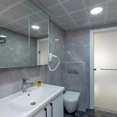 Hotel Sirkeci Grand Family & 3*