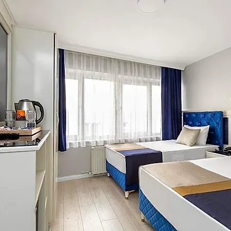 Sirkeci Grand Family & Hotel 3*